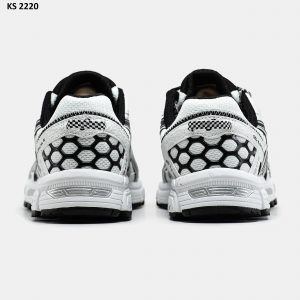 Asics Gel-Kahana 8 White