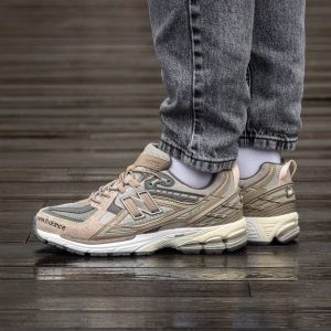 New Balance 1906u  Beige