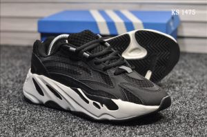 Adidas Yeezy 700 (чорно/білі)