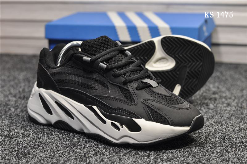 Adidas Yeezy 700 (чорно/білі)