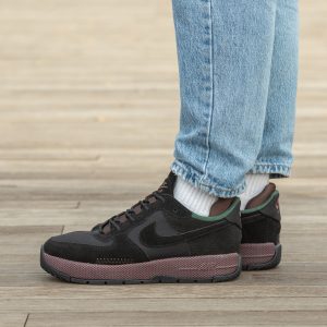 Nike Air Force 1 Wild  Black