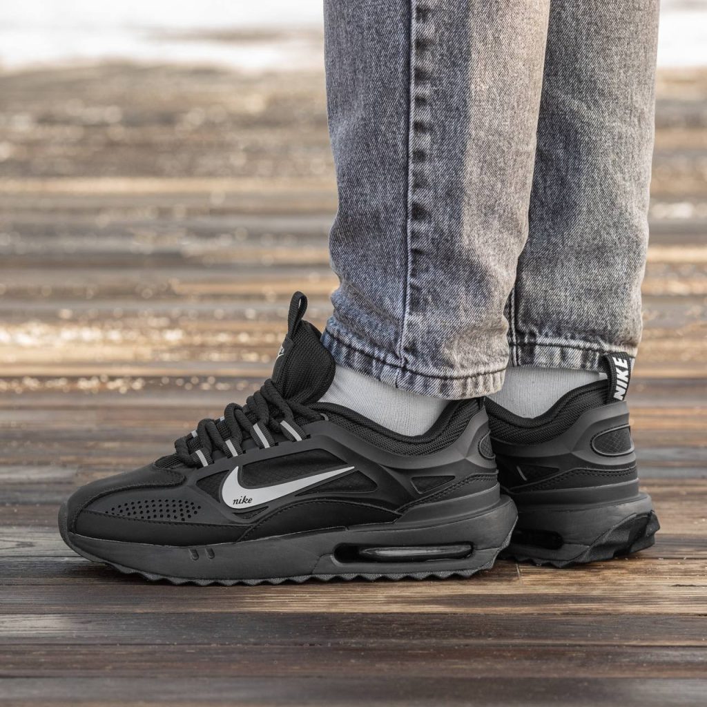 Nike Air Max Dawn Black