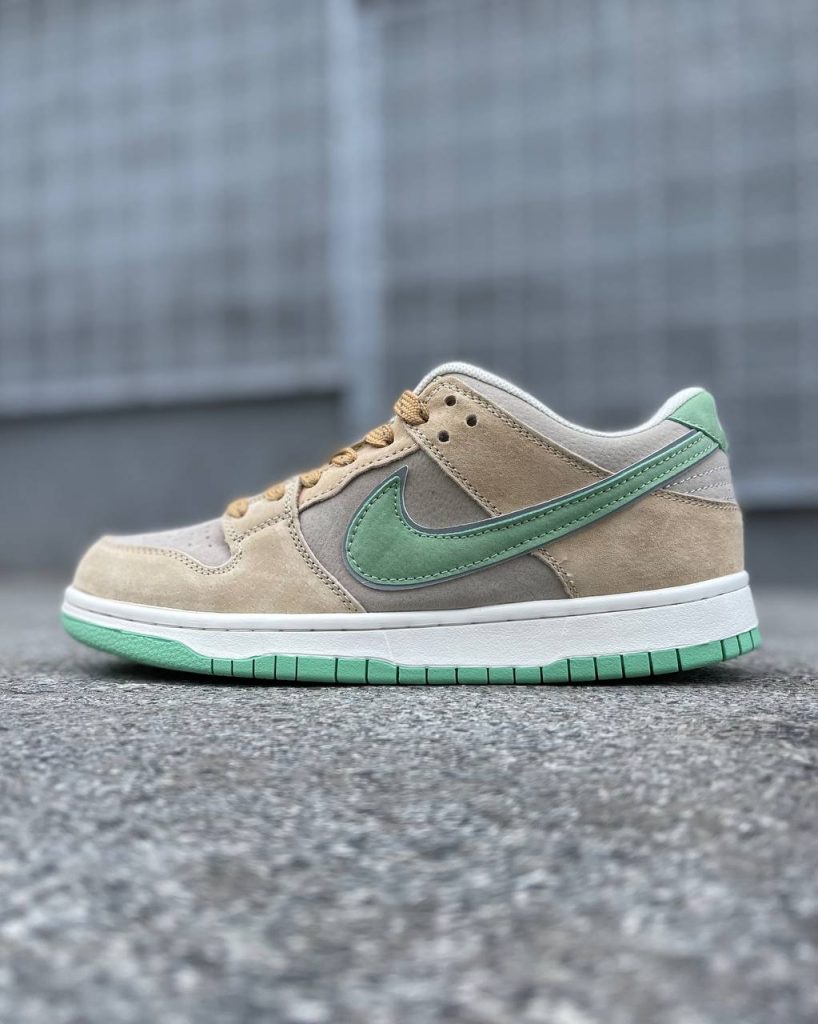 Nike SB dunk beige&green