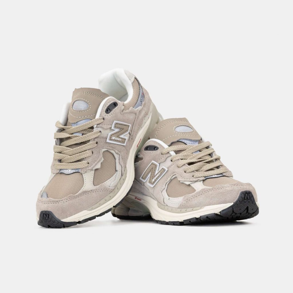 New Balance 2002R Biege
