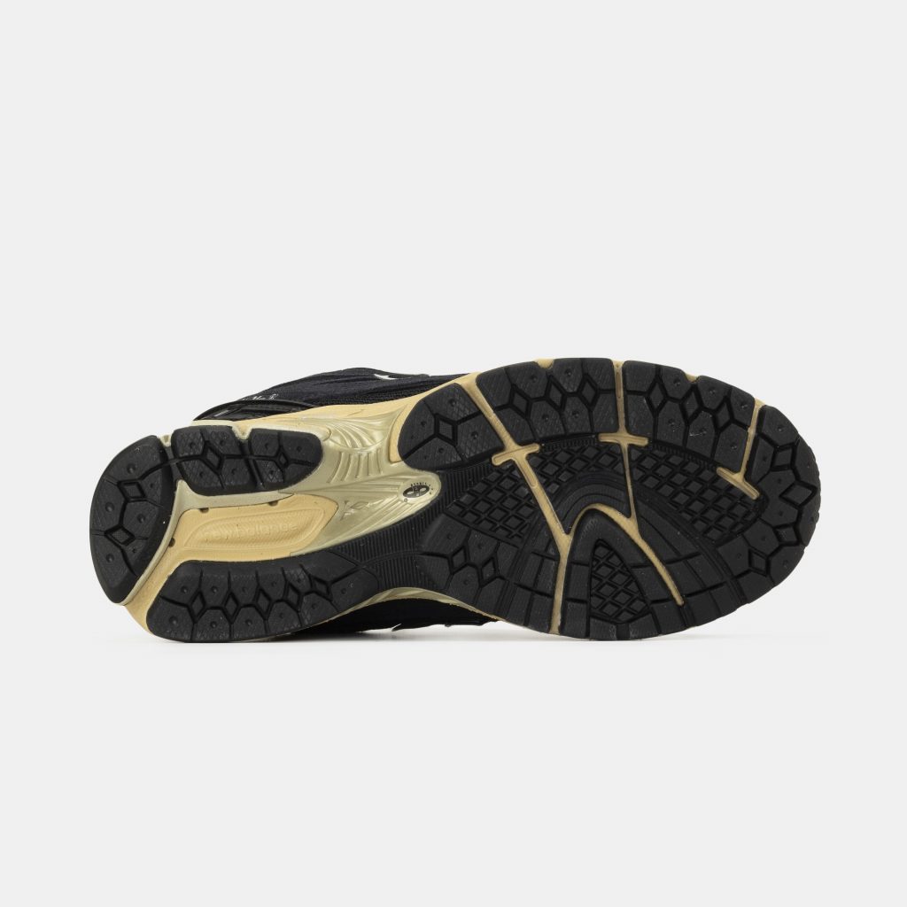 New Balance 1906R Black Beige