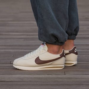 Nike Cortez Beige Brown