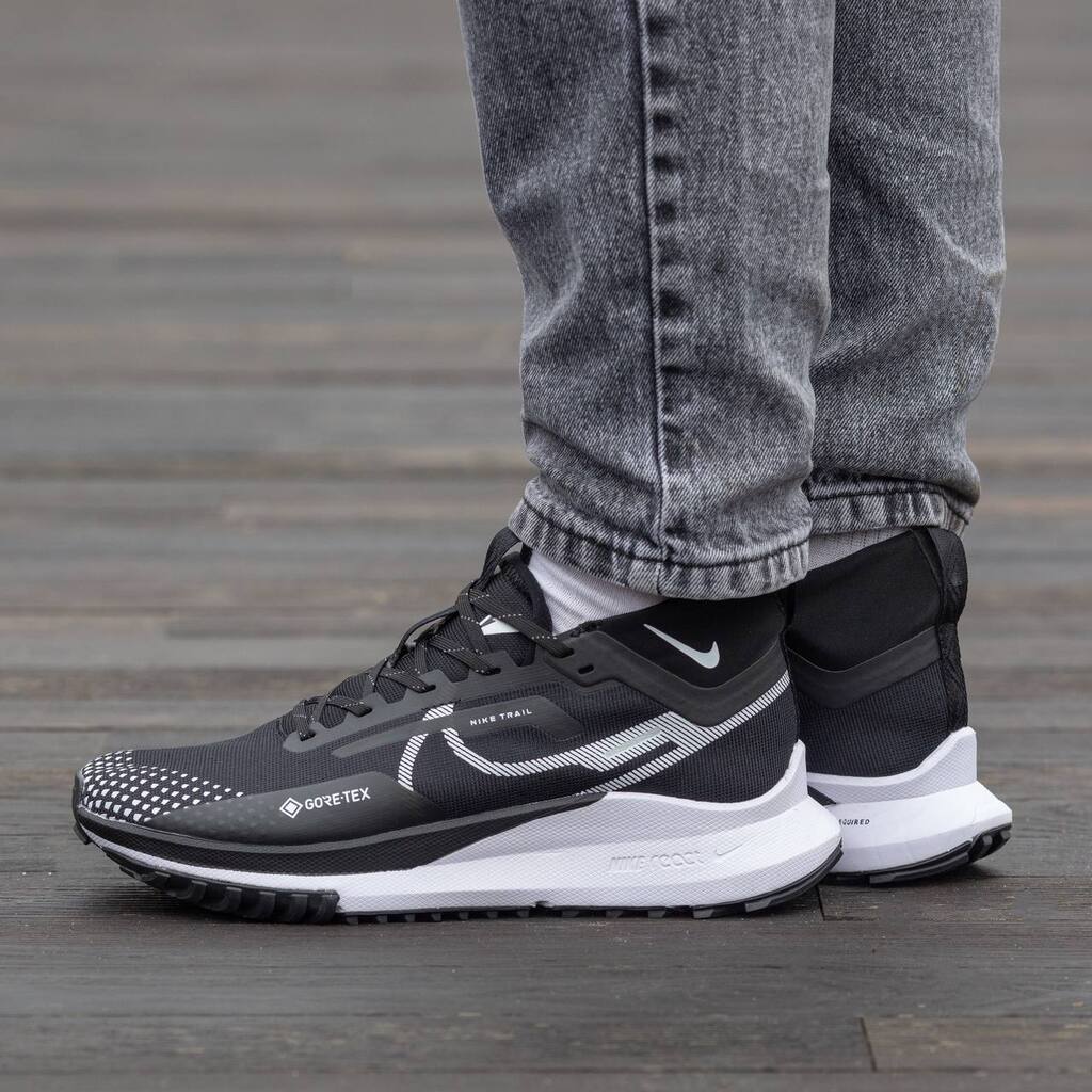 Nike Pegasus Trail 4 Gore-Tex  Black White