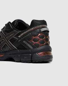 Asics Gel-Kahana 8 Black Gold Pink