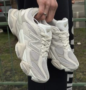New Balance 9060 Milk Beige