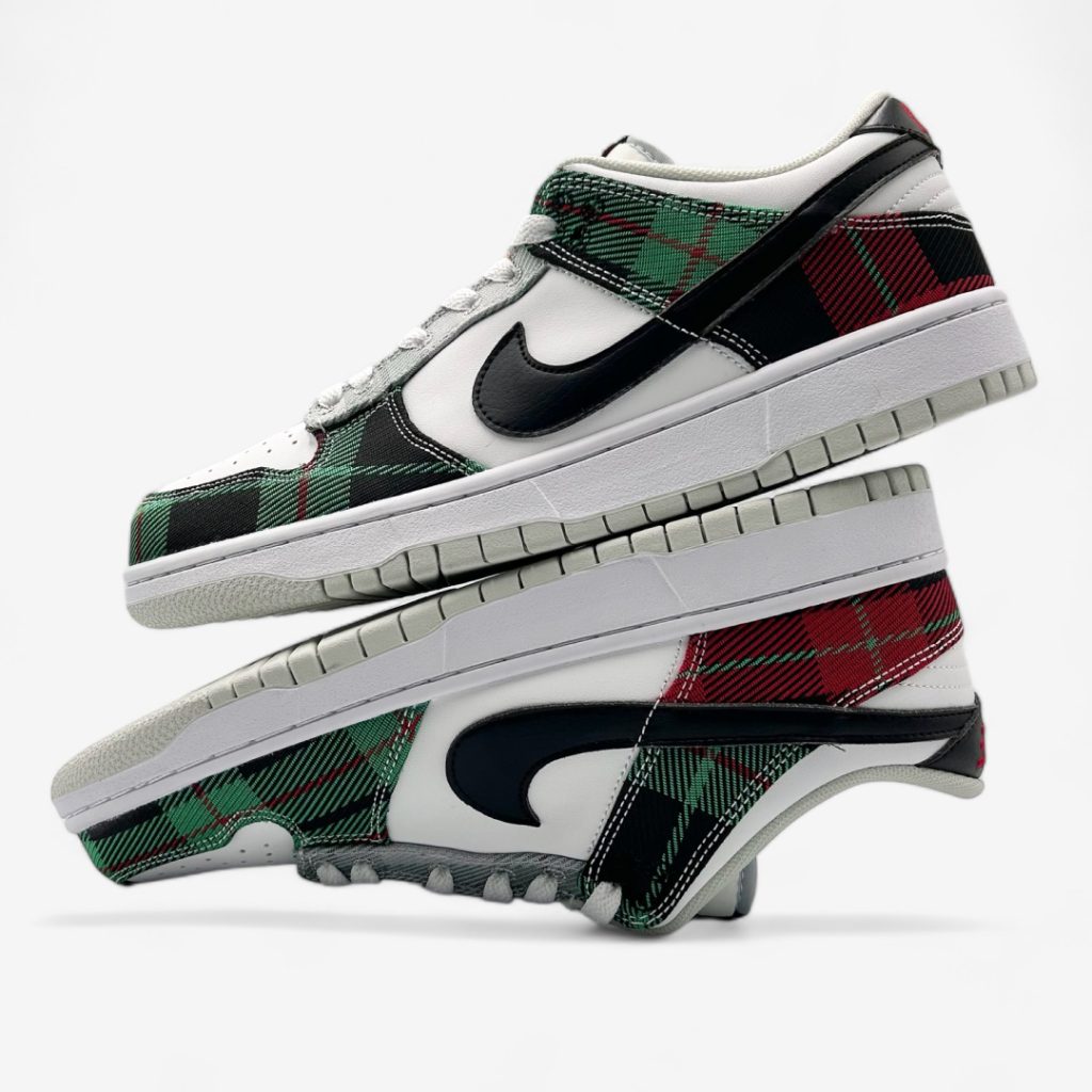Nike Dunk Tartan Plaid