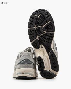 Кросівки New Balance 2002R Light Gray (світло/сірі)