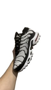 Nike Air Max TN Plus Black White