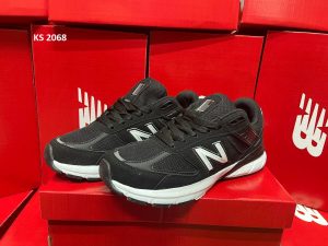 Кросівки New Balance 990 V5 Black and White (чорно/білі)