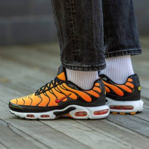 Nike Air Max TN Black Orange