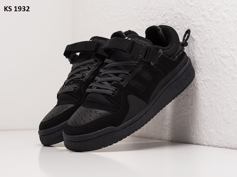 Bad Bunny x Adidas Forum Low Black (чорні)