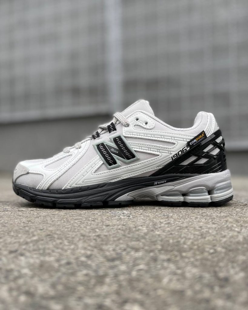 New Balance 1906R White&Black