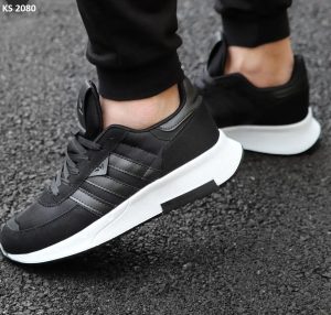 Кросівки Adidas Black and White (чорно/білі)