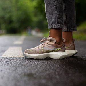 Nike Vista Lite Beige