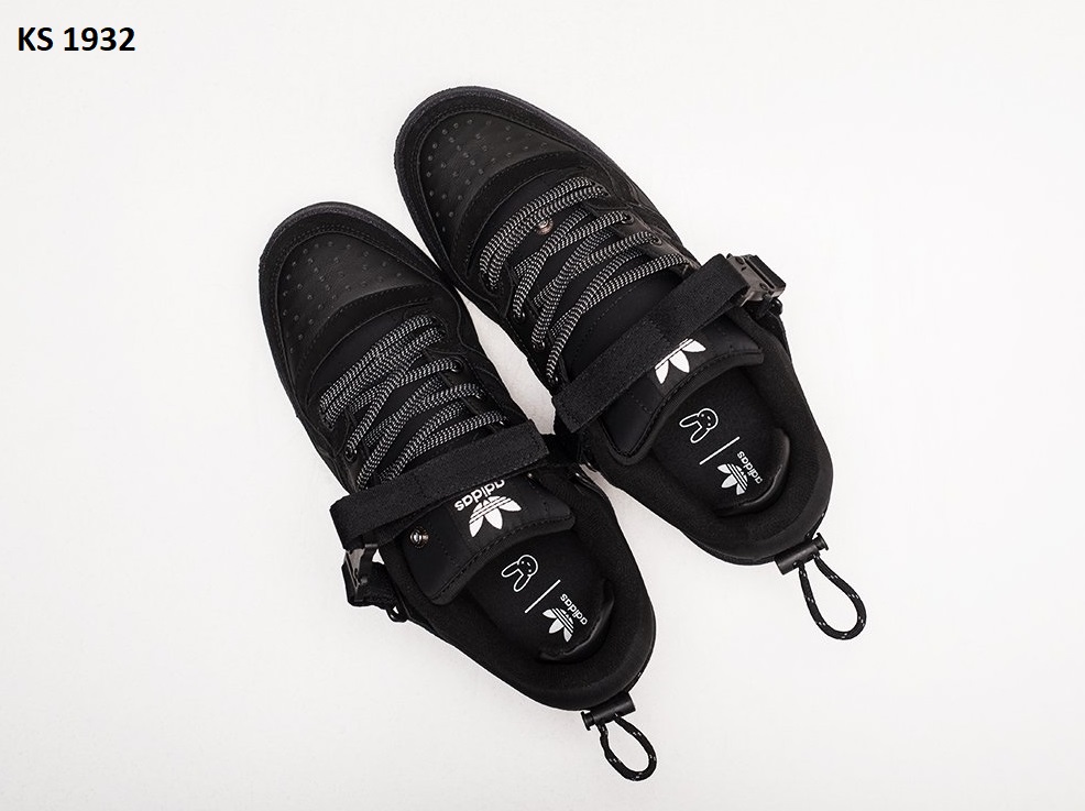 Bad Bunny x Adidas Forum Low Black (чорні)