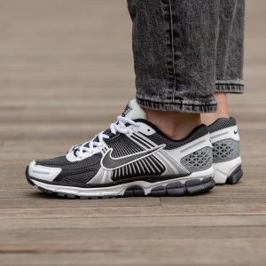 Nike Zoom Vomero 5 Climacool Black White