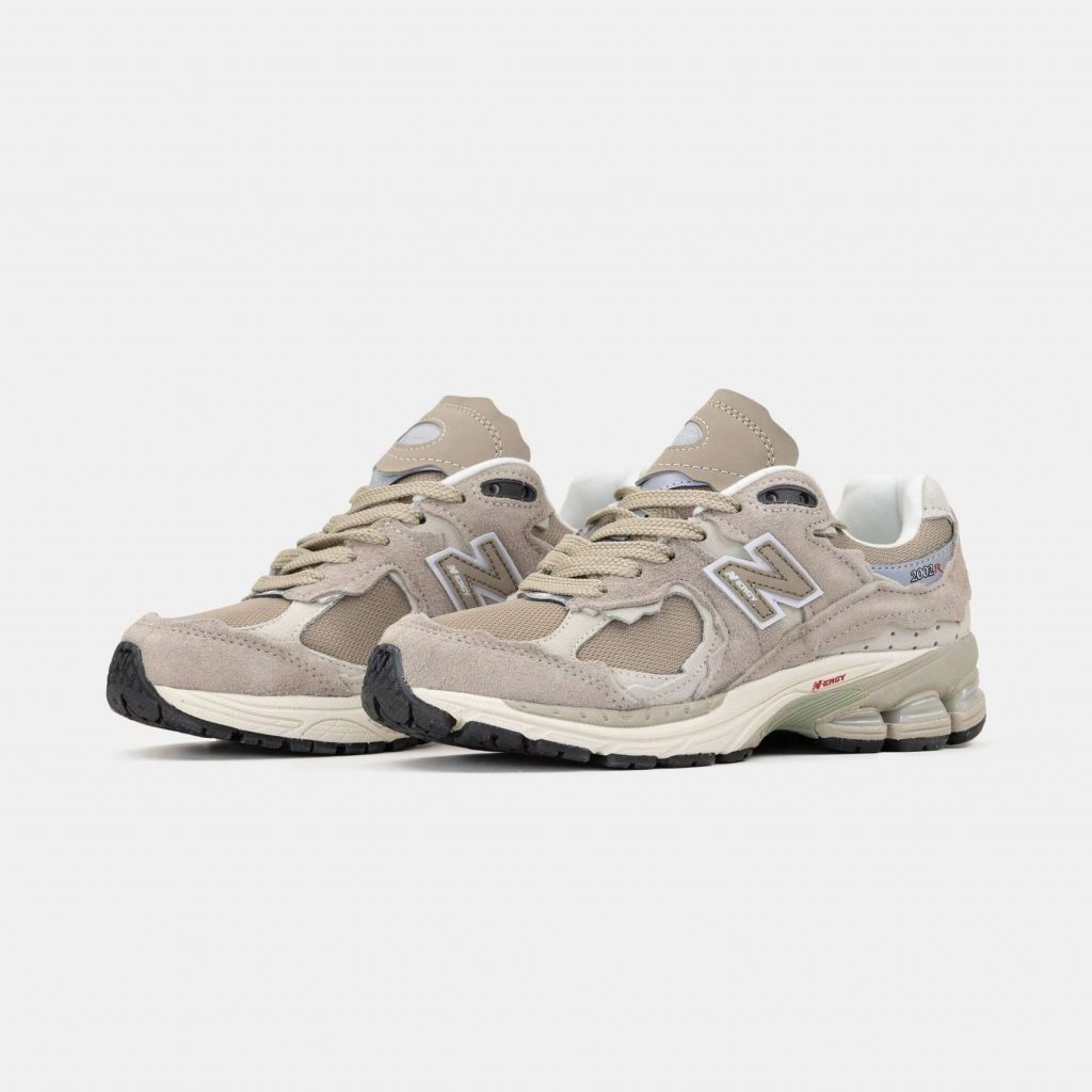New Balance 2002R Biege