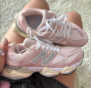 New Balance 9060 Csp Pink