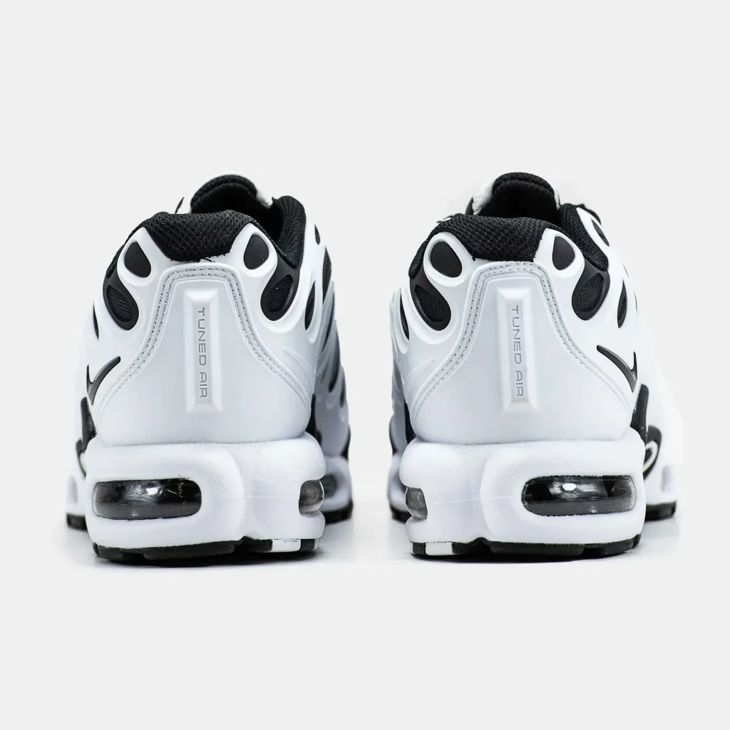 Nike Air Max Tn Plus Drift Black White