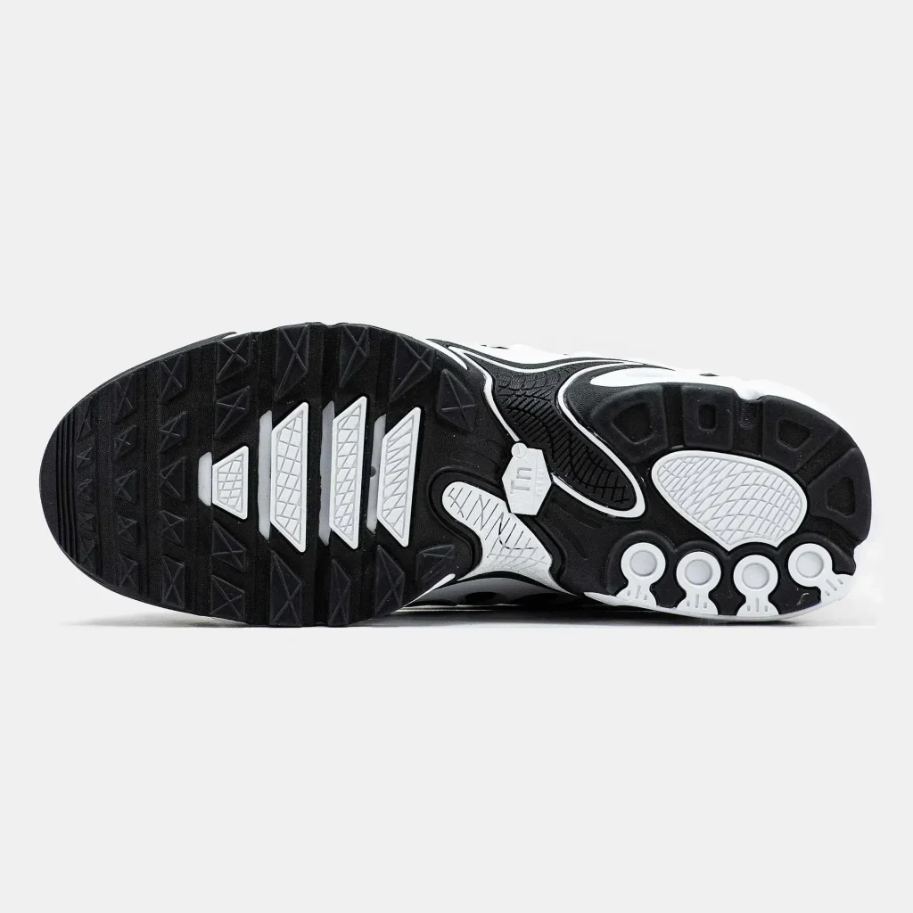 Nike Air Max Tn Plus Drift Black White