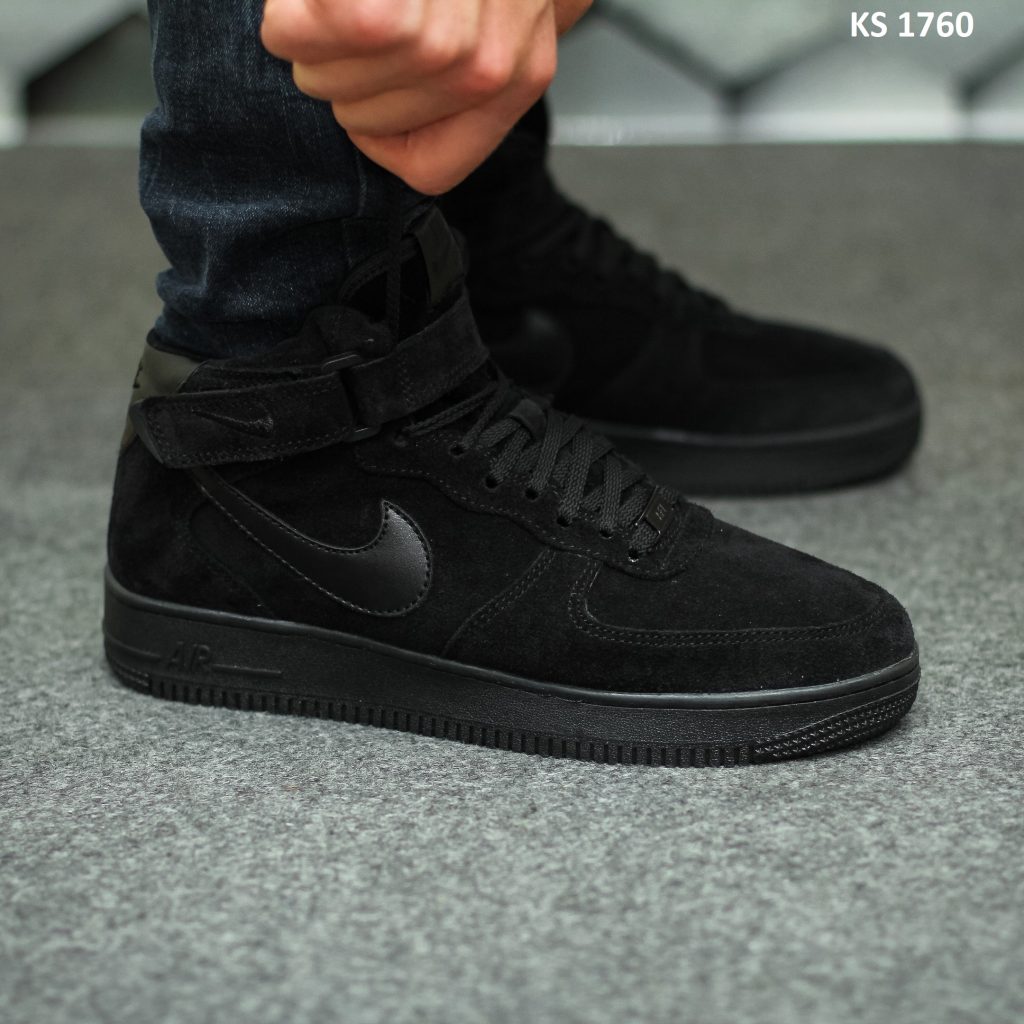 Кросівки Nike Air Force 1 07 High Black (чорні) ЗИМА