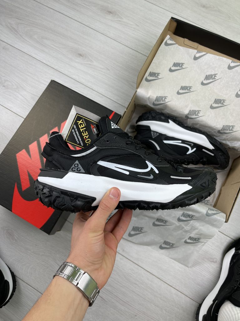 Nike ACG Mountain Fly 2 Black/White Gore-Tex