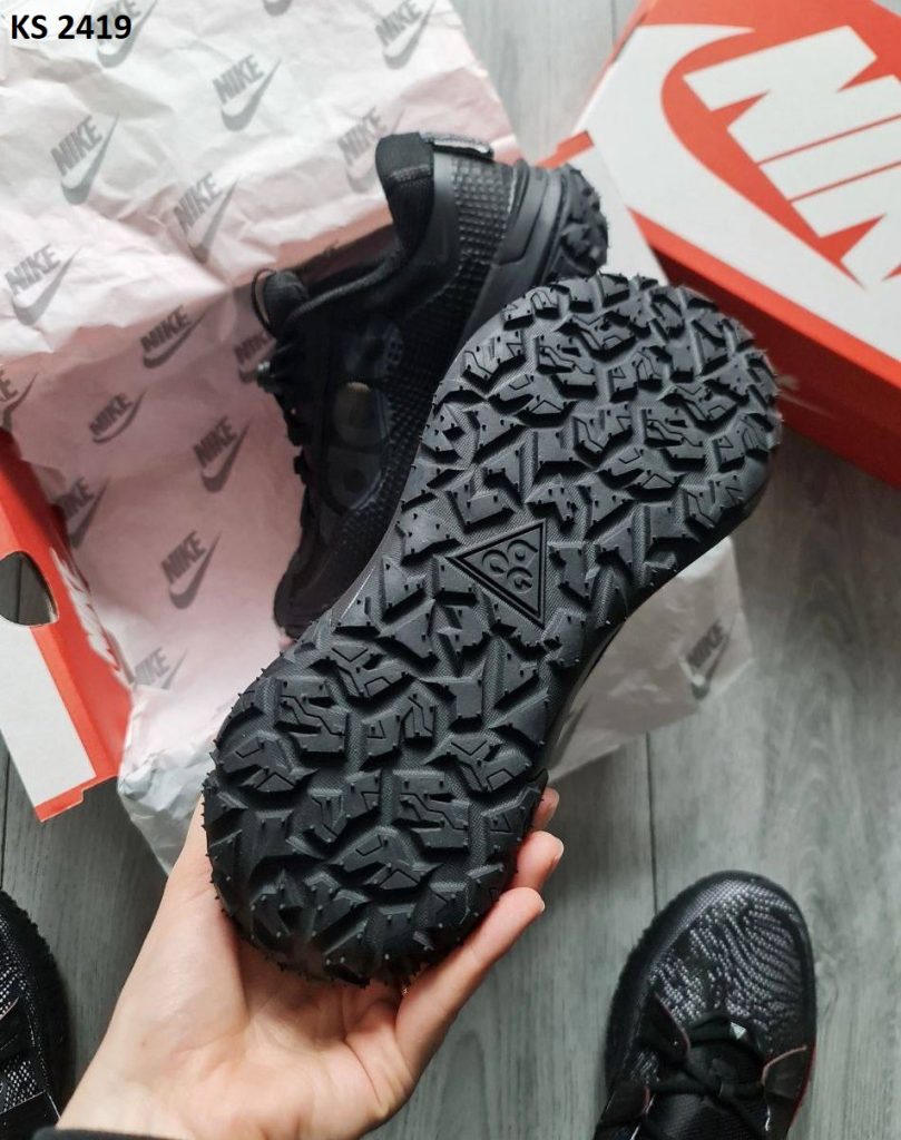 Кросівки Nike ACG Mountain Fly 2 Low Triple Black (чорні)