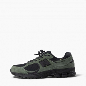 New Balance 2002R Green Black Gore-Tex