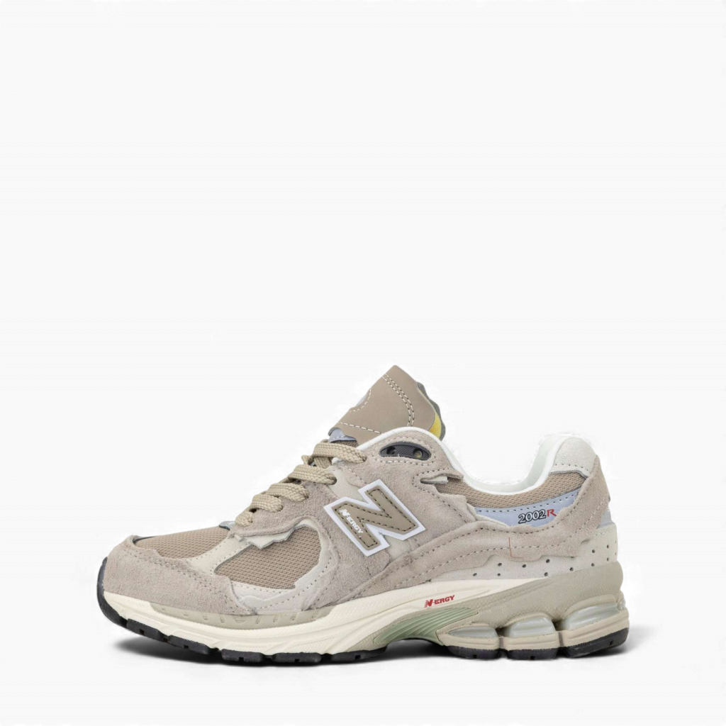 New Balance 2002R Biege