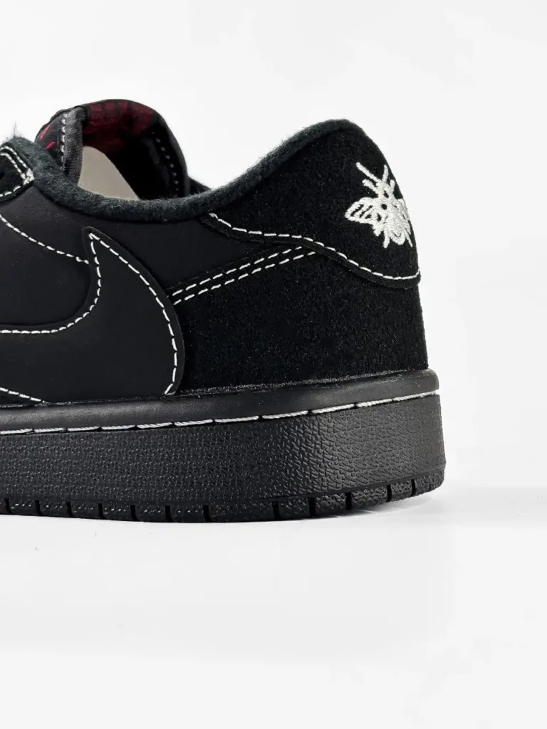 Air Jordan Retro 1 Low x Travis Scott  OG Black Phantom