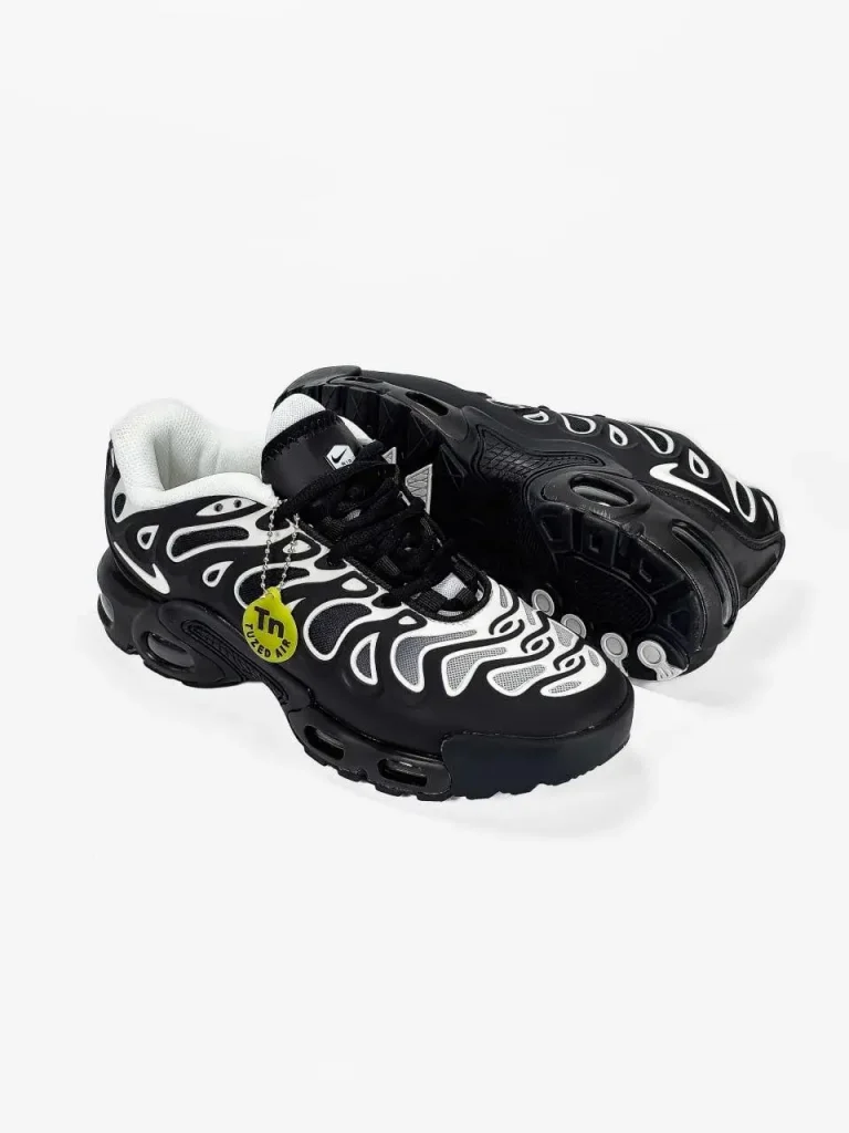 Nike Air Max Tn Plus Drift  Black Grey