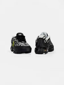 Nike Air Max Tn Plus Drift  Black Grey