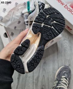 Кросівки New Balance 1906D White Black (біло/чорні)