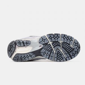 New Balance 2002R Protection Pack Grey Beige