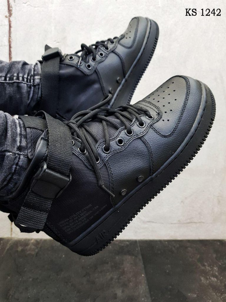 Nike SF Air Force 1 Mid (чорні)