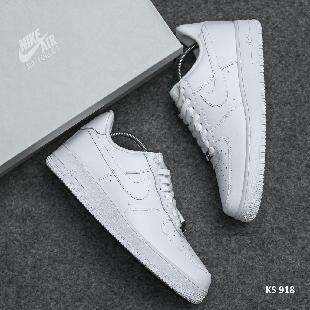 Кросівки Nike Air Force 1 Low White (білі)