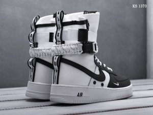 Кросівки Nike SF Air Force 1 White and black (біло/чорні)