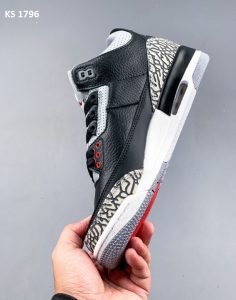 Nike Air Jordan 3 Retro (чорні)