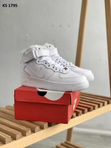 Nike Air Force 1 07 Mid LV8 (білі) ЗИМА