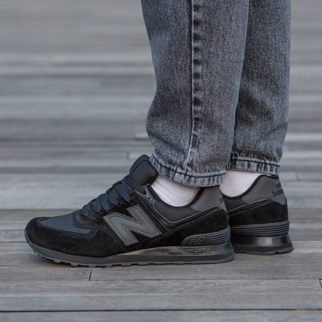 New Balance 574 All Black