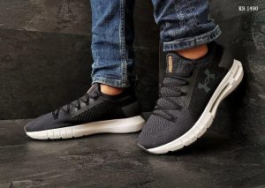 Under Armour Hovr (чорно/білі)