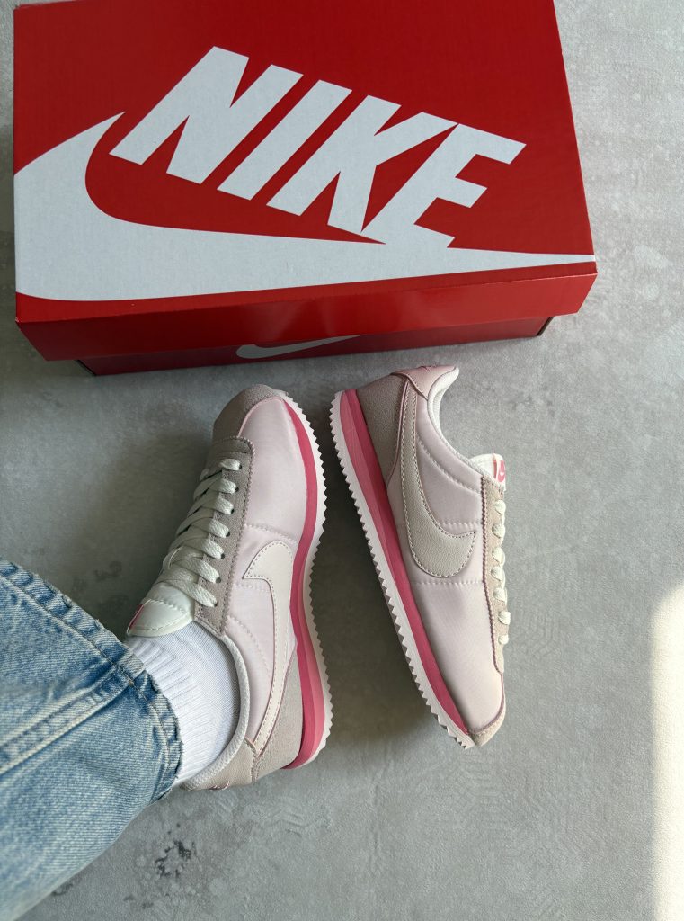 Nike Cortez Light Soft Pink