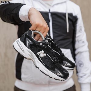 Кросівки New Balance 725 Black/White (чорно/білі)