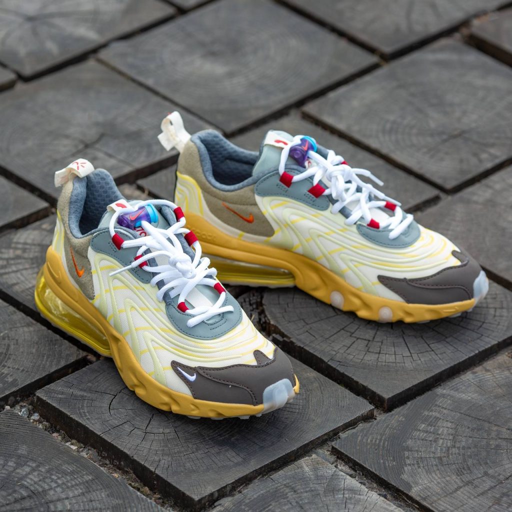 Nike Air Max 270  x Travis Scott