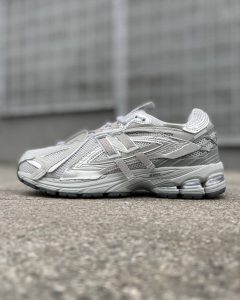 New Balance 1906A Grey