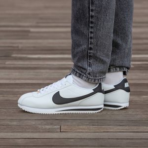 Nike Cortez White Black